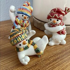 Cheerful Snowman Trio Figurines - Multicolor